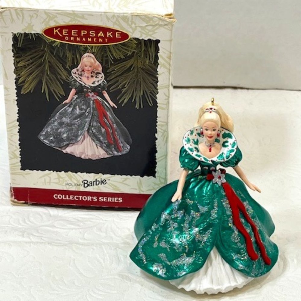 VTG 1995 Holiday Barbie Keepsake Christmas Tree Ornament Handcrafted